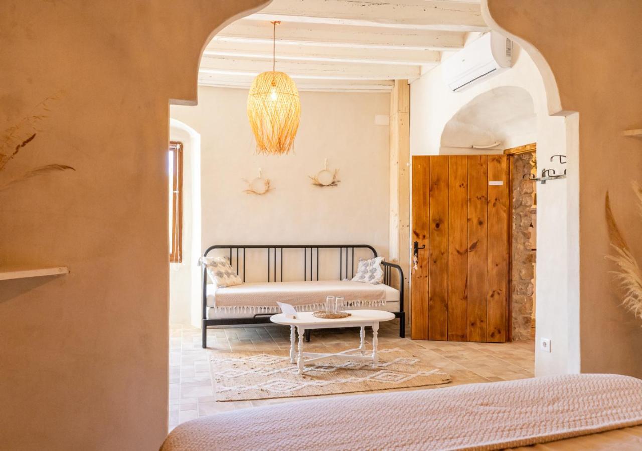 Masia Aubareda San Marti de Tous Экстерьер фото