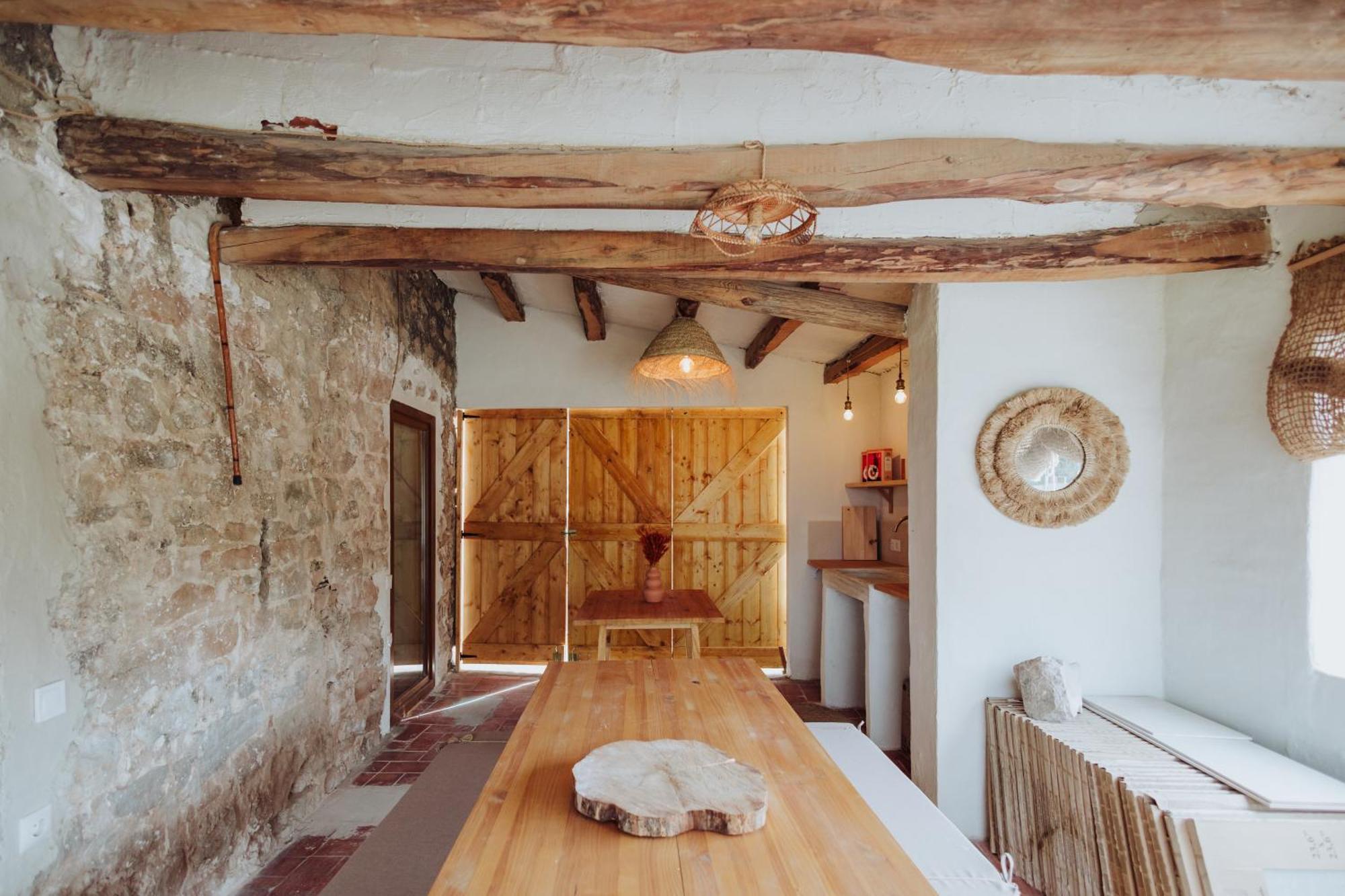 Masia Aubareda San Marti de Tous Экстерьер фото